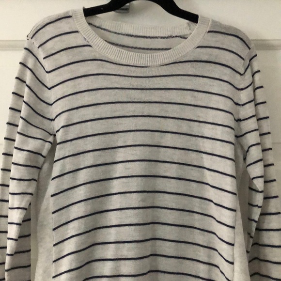 btween Girls Gray/Navy Striped Sweater Medium - Picture 4 of 8